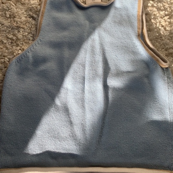 Trendy Spring Sweater Vest! - Picture 3 of 3